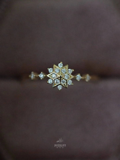 9K Pure Gold Snowflake Ring - Delicate and Exciting Women's Jewelry - neasysspecialtease