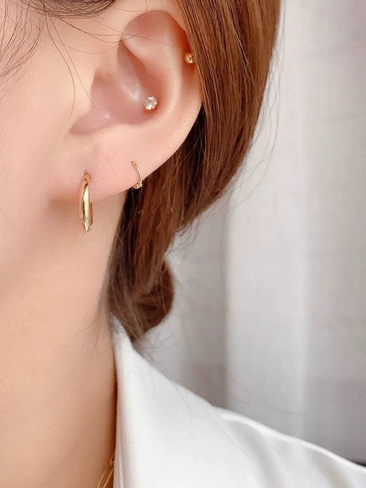 Golden Elegance Ear Charm - neasysspecialtease