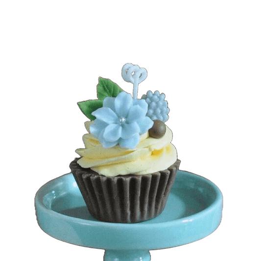 Creamy Cupcake Bliss Scented Candle - neasysspecialtease