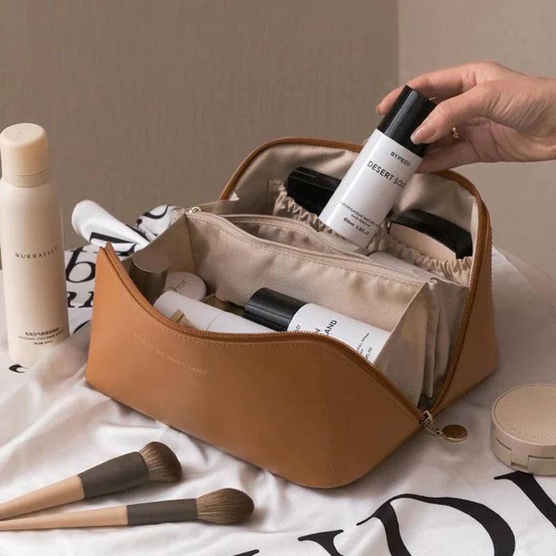 Chic Voyage Deluxe Make Up Bag